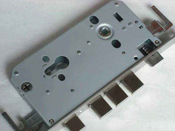 镇康24小时上门开锁公司